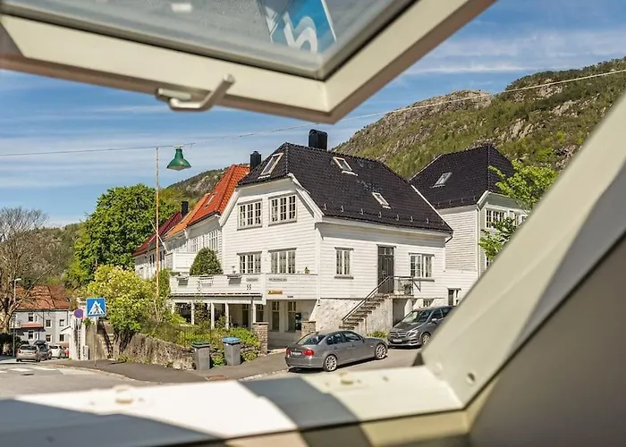 Modern New Townhouse City Centre Apartment Bergen